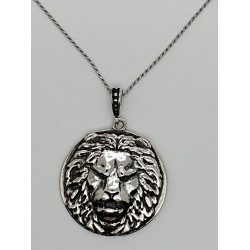 Кулон серебряный “Лев”.